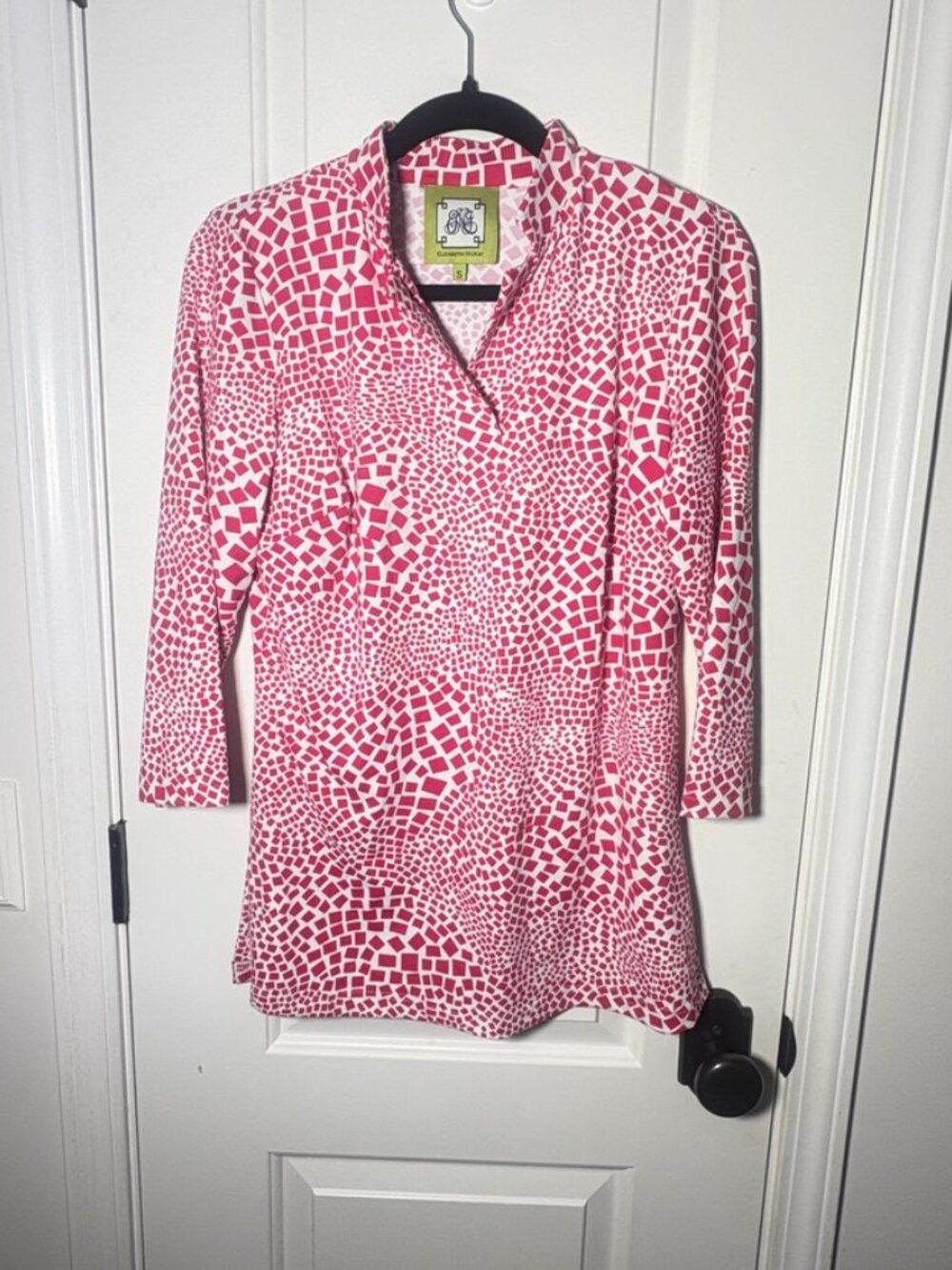 Elizabeth McKay New York Geometric Print Stretch Collared Tunic Top size Small